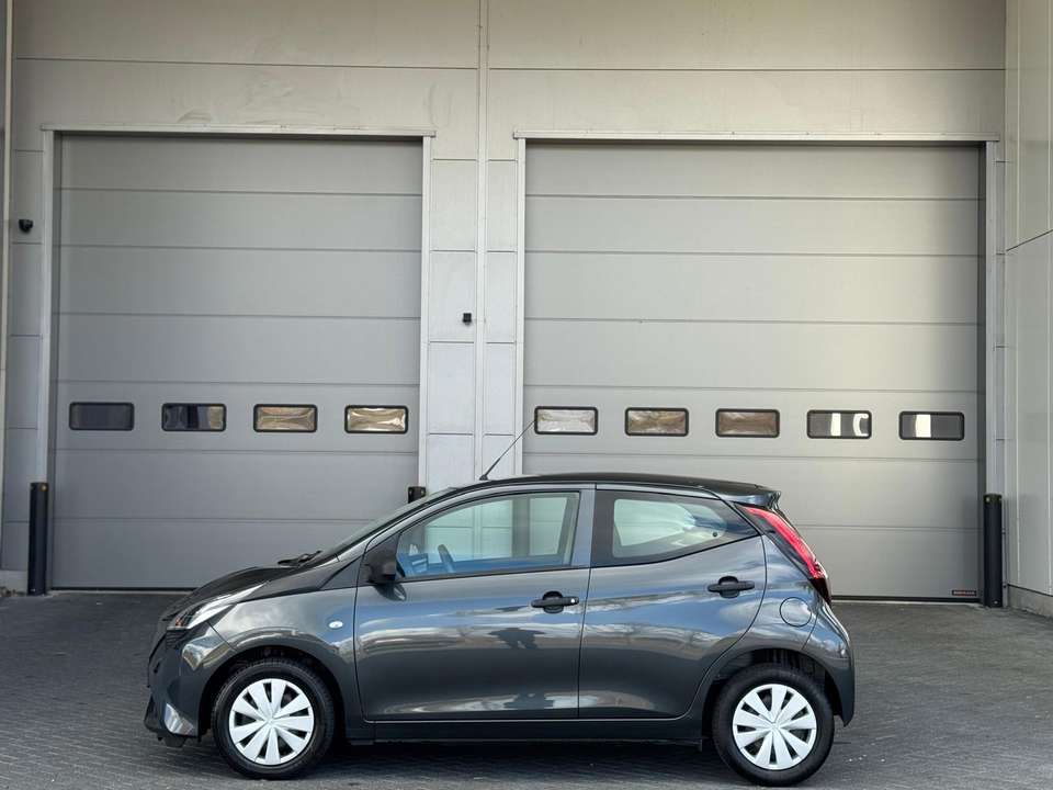 Toyota Aygo - Imagem 18