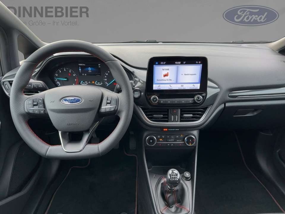 Ford Fiesta - Imagem 9