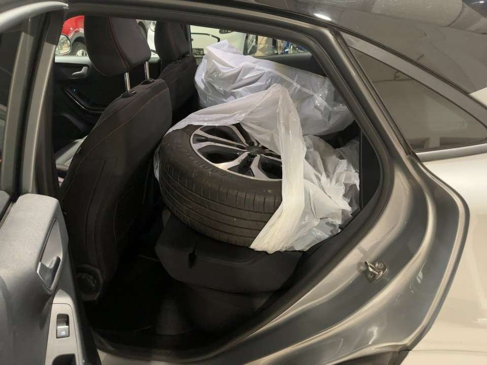 Ford Puma - Imagem 11