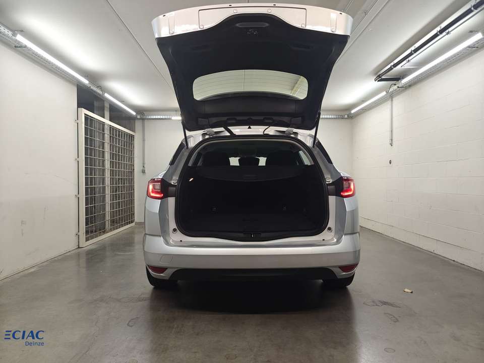 Renault Megane - Imagem 8