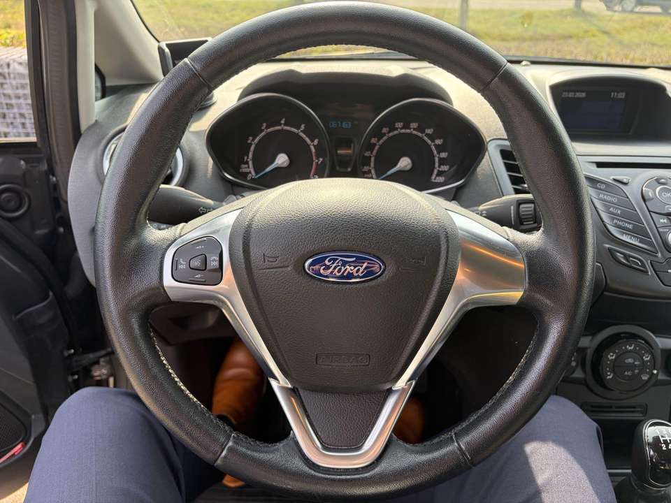 Ford Fiesta - Imagem 10