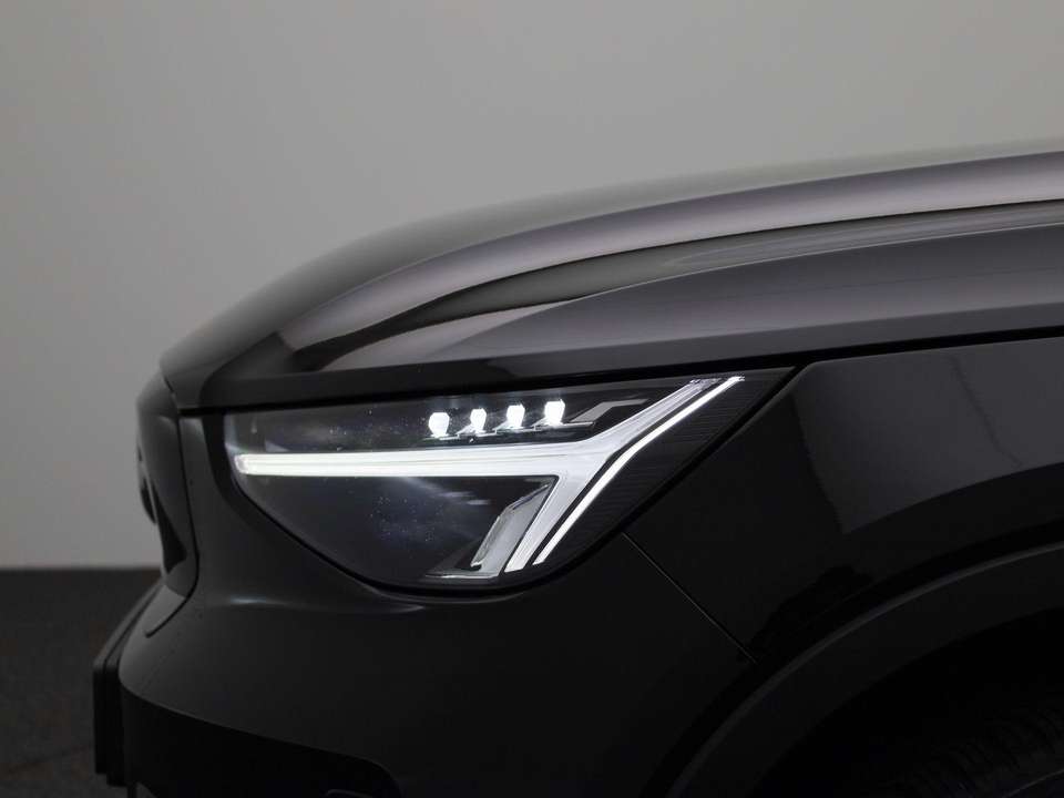 Volvo XC40 - Imagem 15