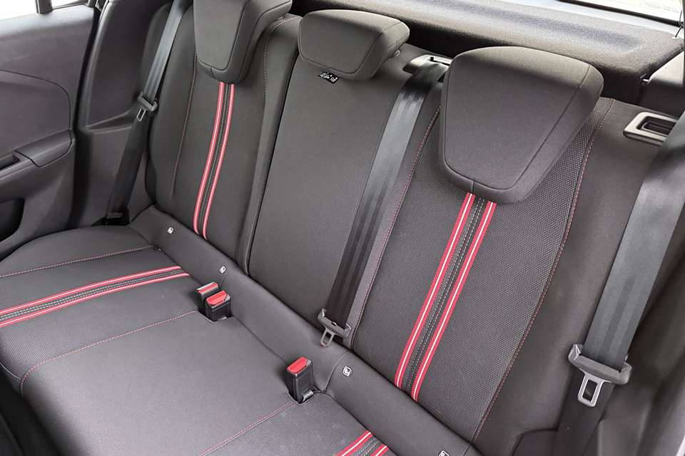 Opel Corsa-e - Imagem 12