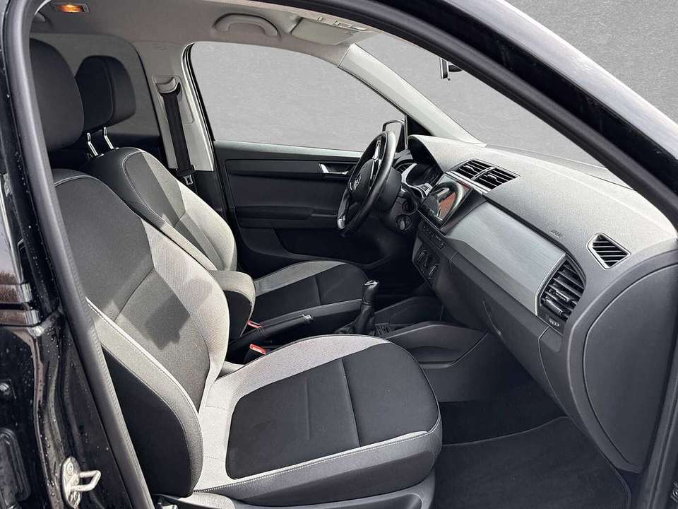 Skoda Fabia - Imagem 3