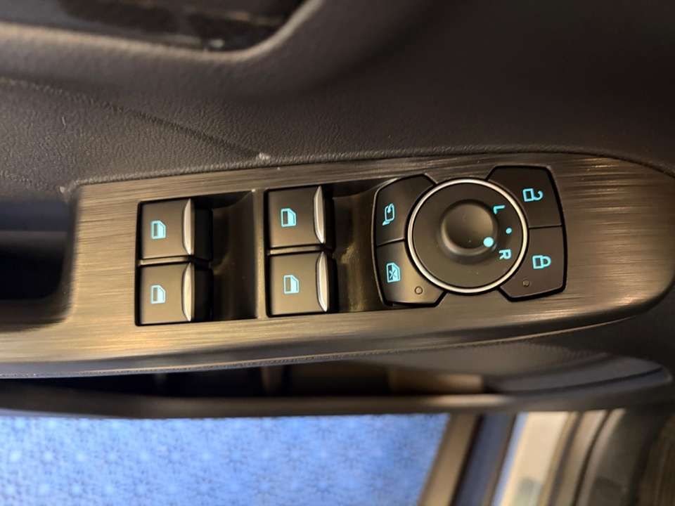 Ford Kuga - Imagem 16