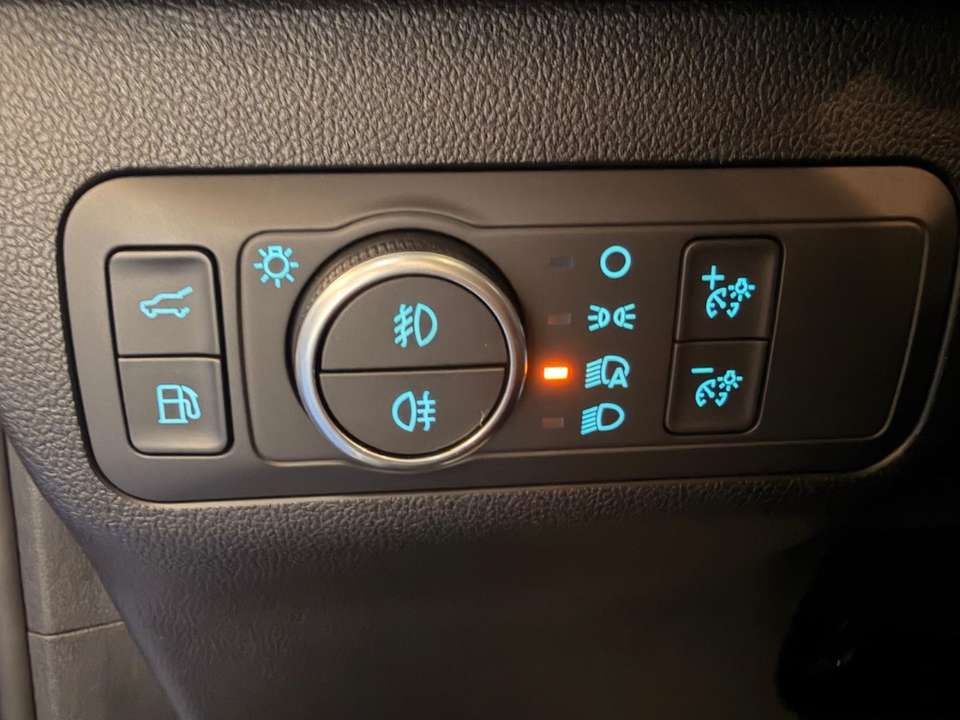 Ford Kuga - Imagem 17