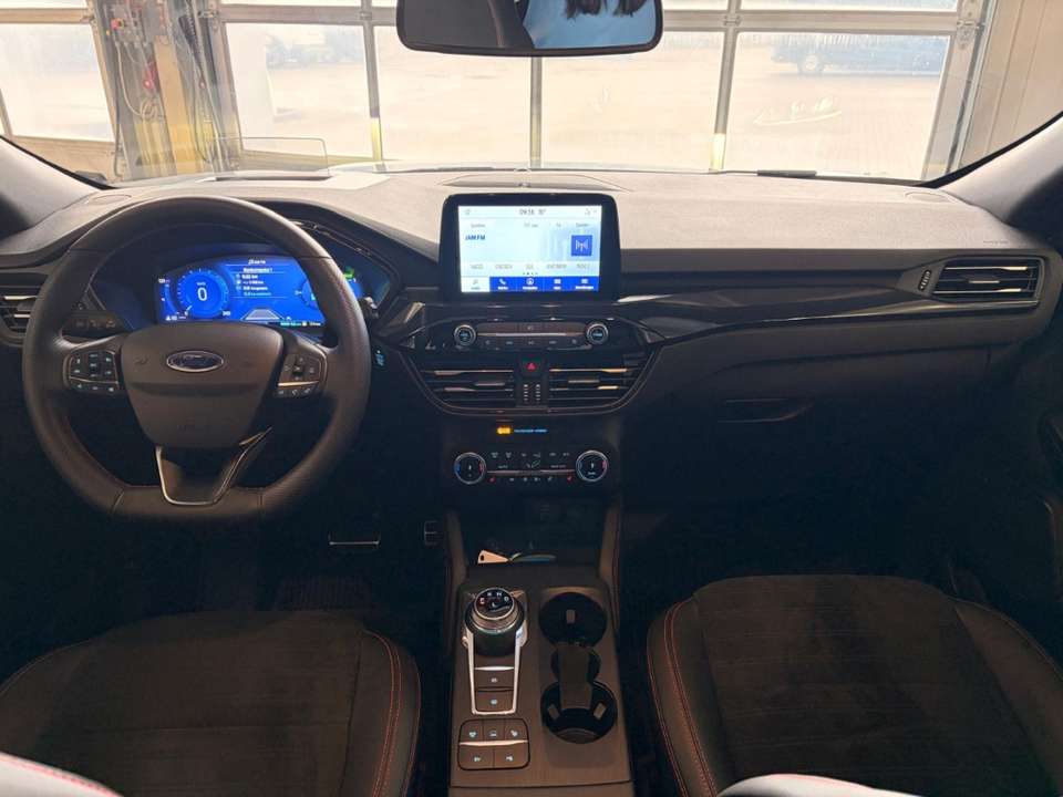 Ford Kuga - Imagem 18