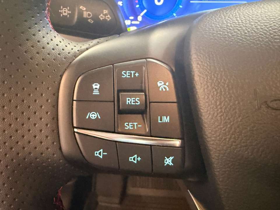 Ford Kuga - Imagem 20