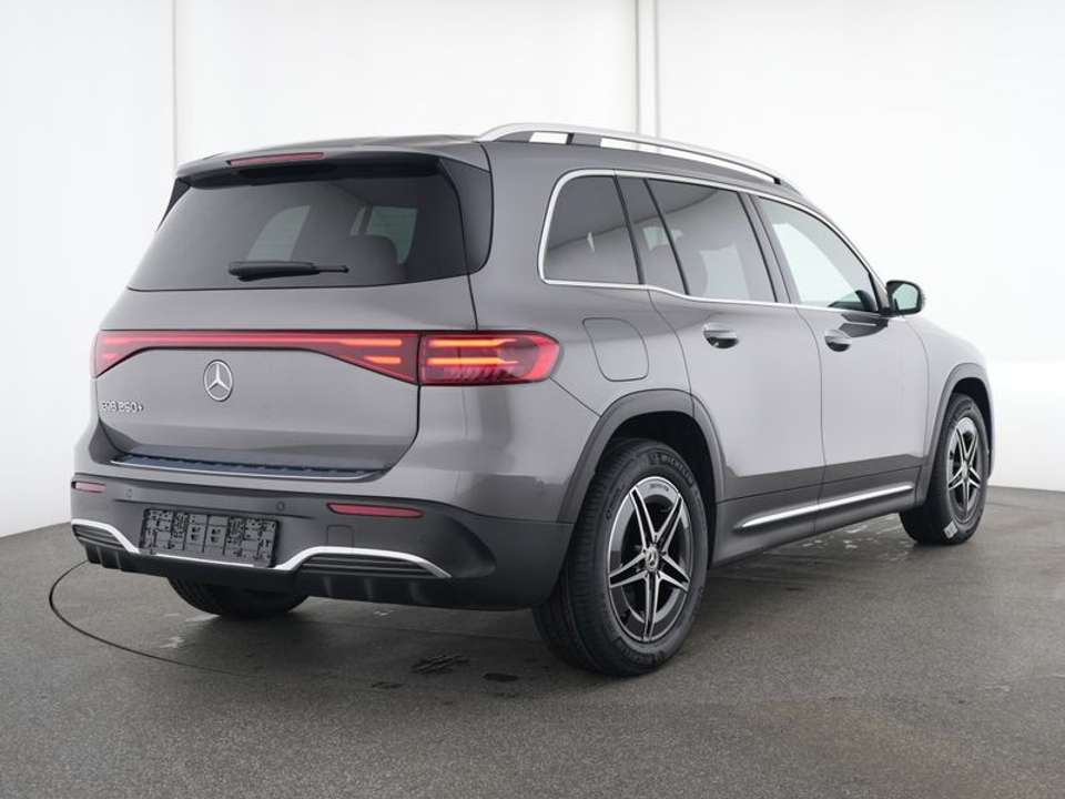 Mercedes-Benz EQB 250 - Imagem 2