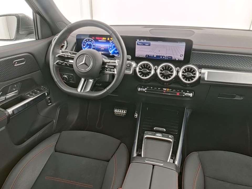 Mercedes-Benz EQB 250 - Imagem 5