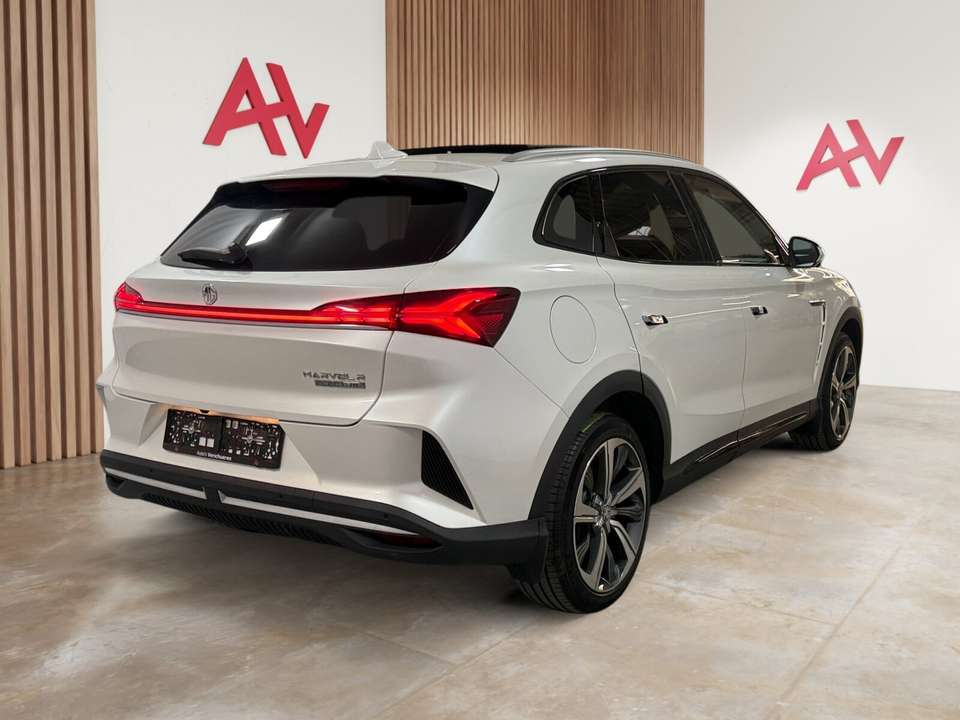 MG Marvel R - Imagem 6