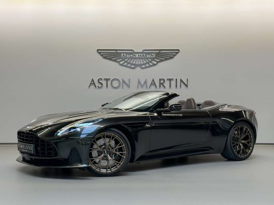 Aston Martin DB12 - Imagem 2