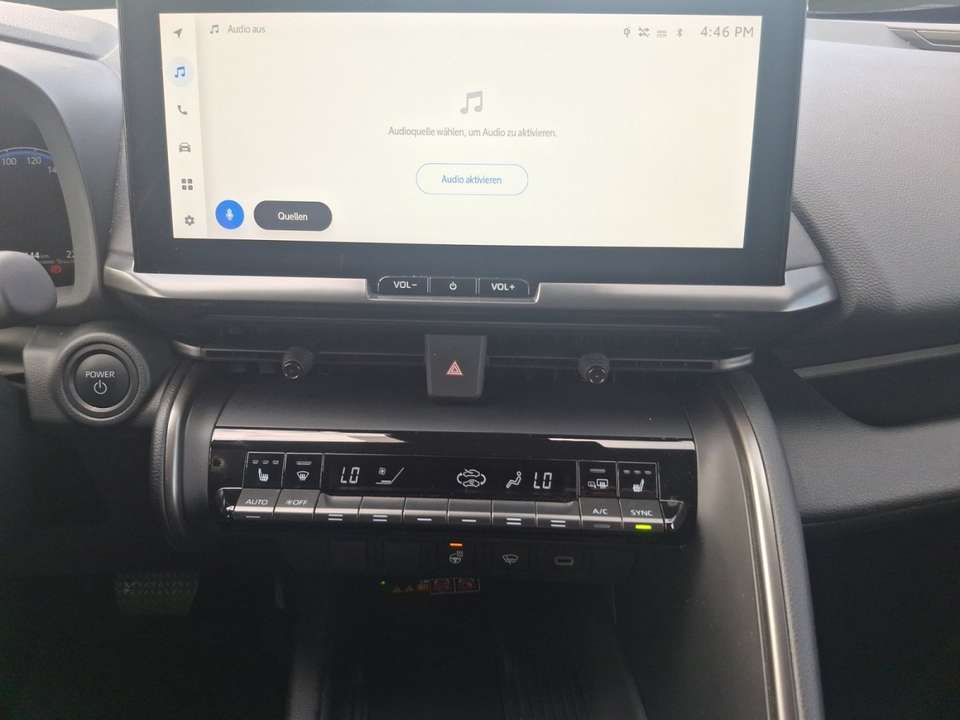 Toyota C-HR - Imagem 12