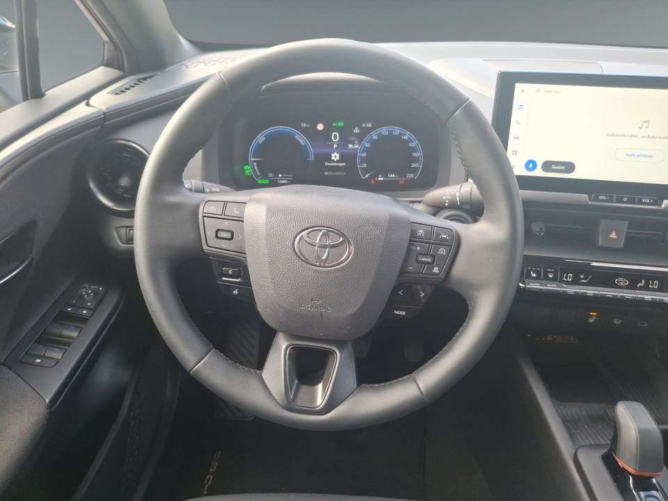 Toyota C-HR - Imagem 13