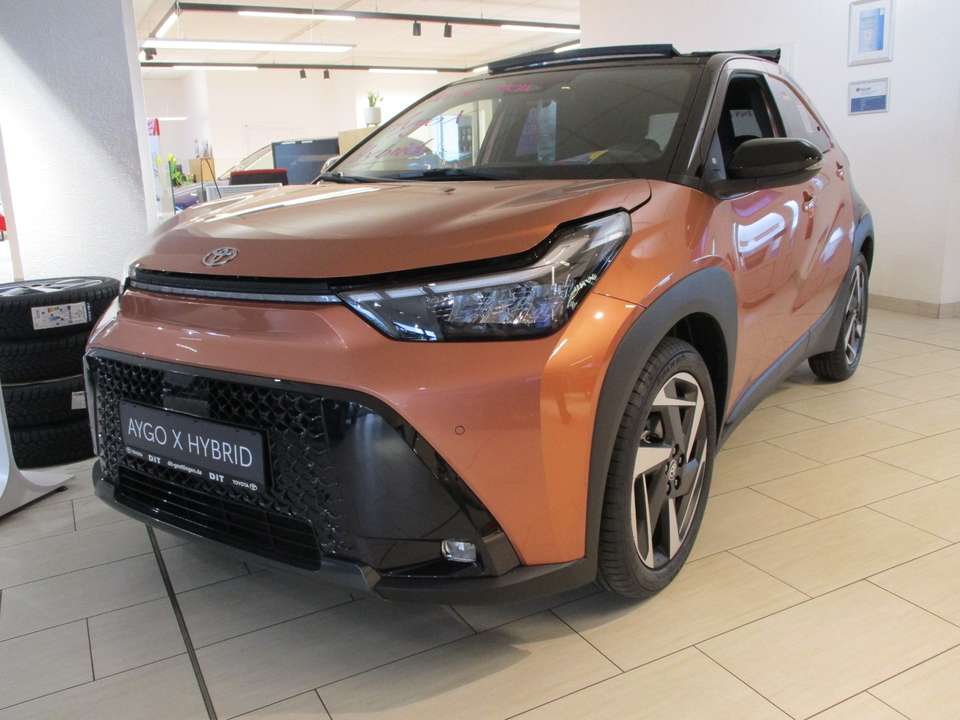 Toyota Aygo X - Imagem 2