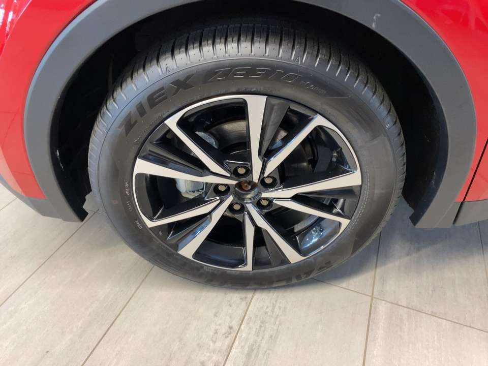 Toyota C-HR - Imagem 8