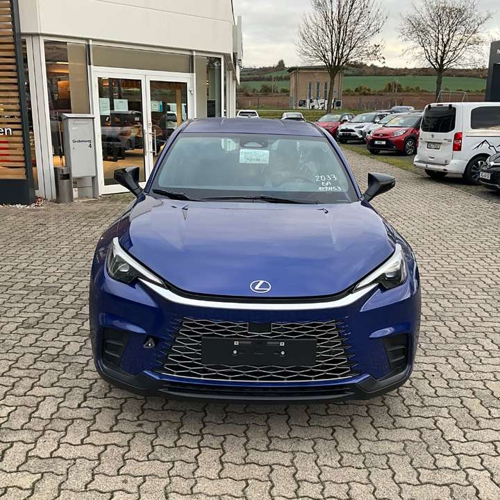 Lexus LBX - Imagem 5