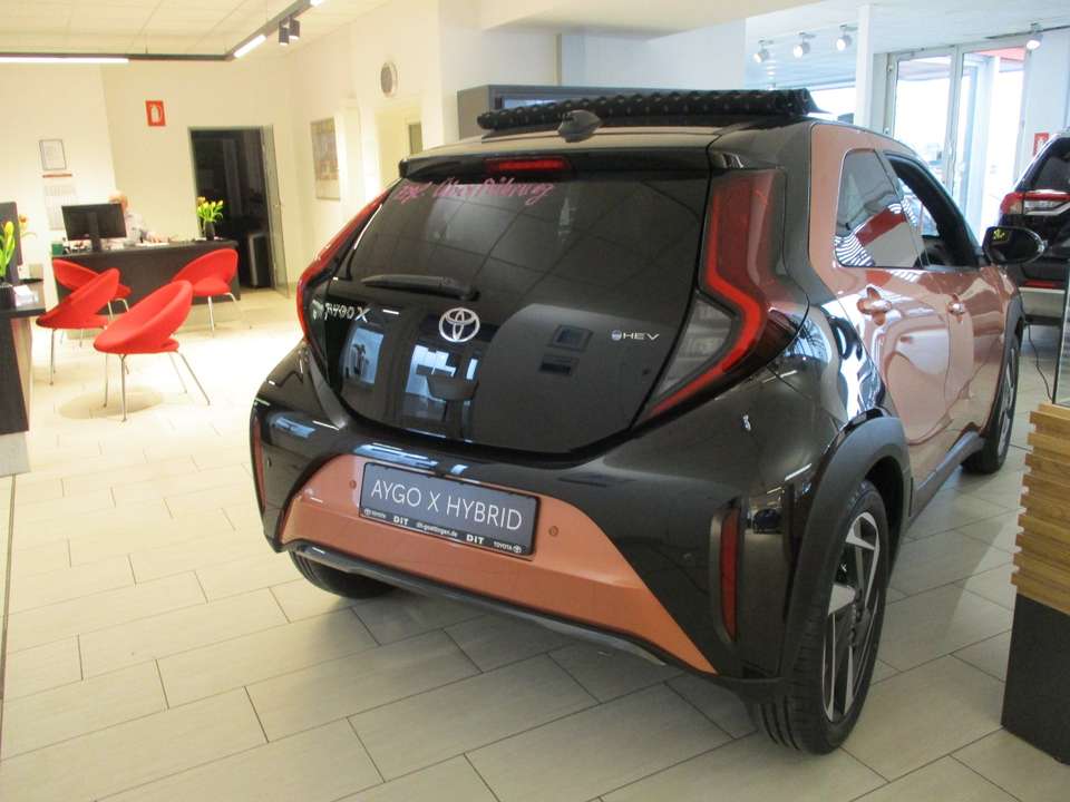 Toyota Aygo X - Imagem 6