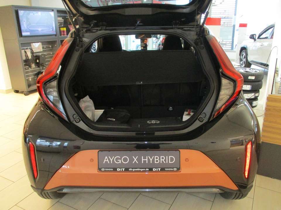 Toyota Aygo X - Imagem 7