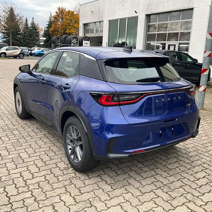 Lexus LBX - Imagem 7