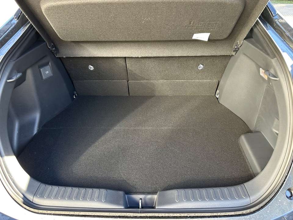 Toyota C-HR - Imagem 9