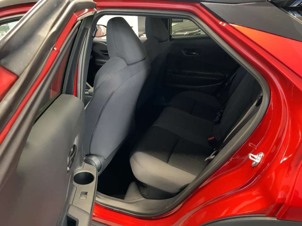 Toyota C-HR - Imagem 11