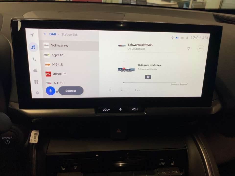 Toyota C-HR - Imagem 14