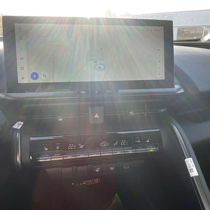 Toyota C-HR - Imagem 12