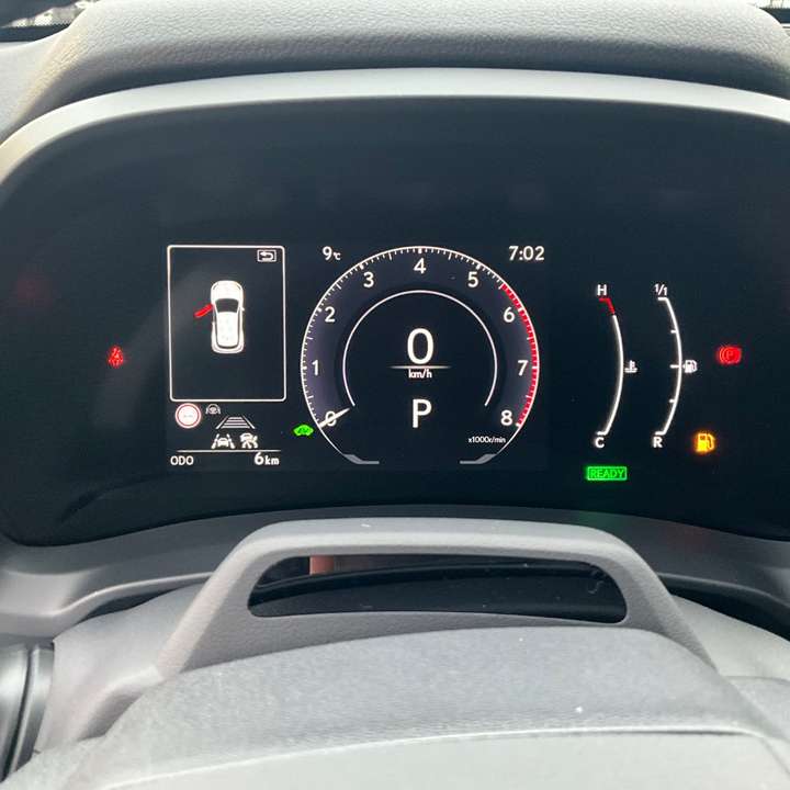 Lexus LBX - Imagem 12