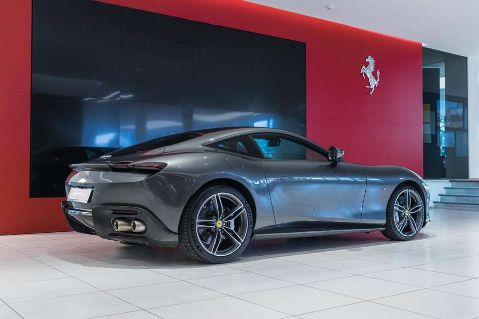 Ferrari Roma - Imagem 8
