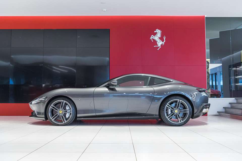 Ferrari Roma - Imagem 12