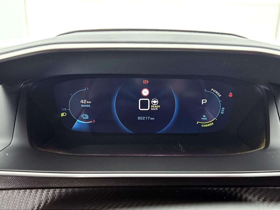 Peugeot e-2008 - Imagem 14