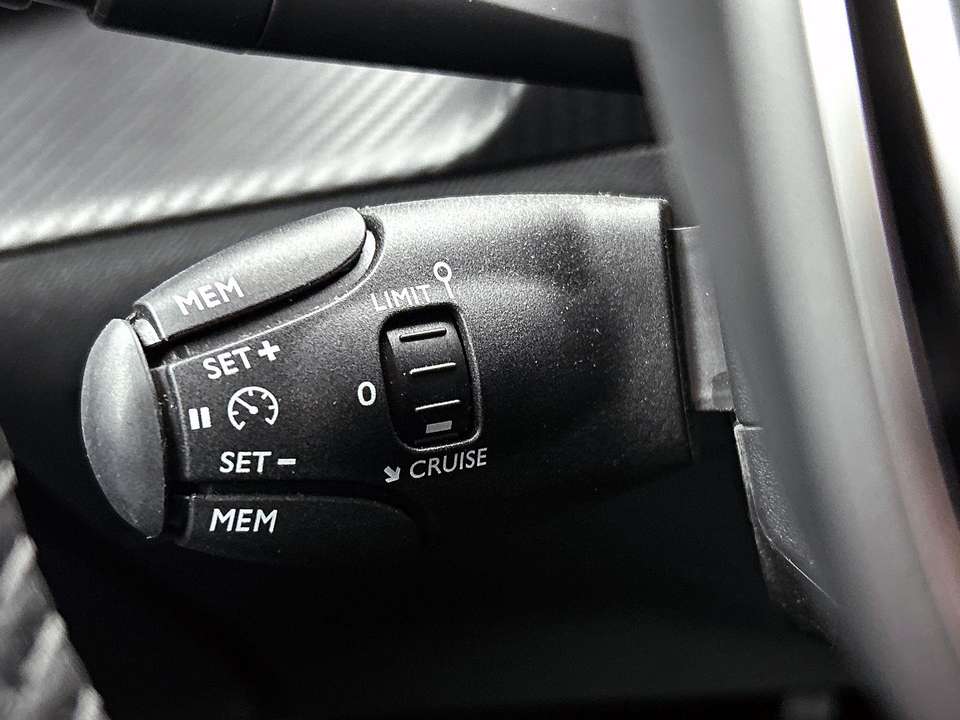 Peugeot 208 - Imagem 15