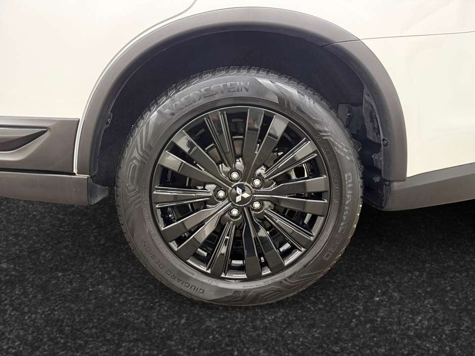 Mitsubishi Outlander - Imagem 5