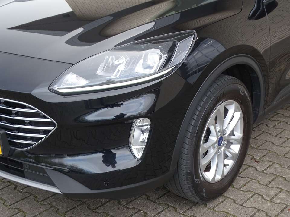 Ford Kuga - Imagem 4