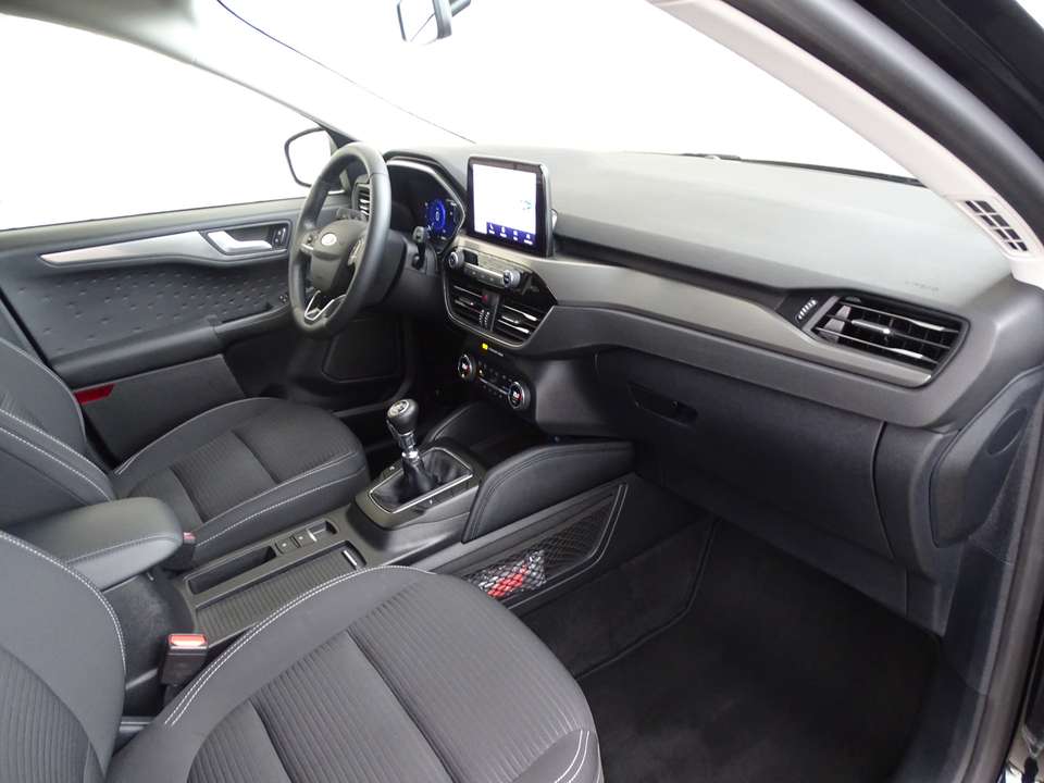 Ford Kuga - Imagem 10