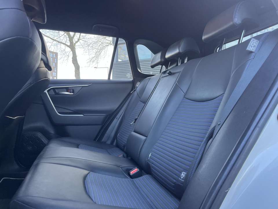 Toyota RAV 4 - Imagem 6