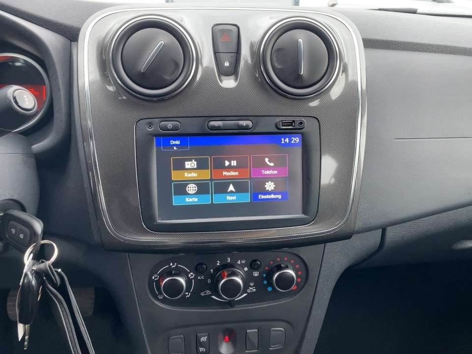 Dacia Logan - Imagem 12