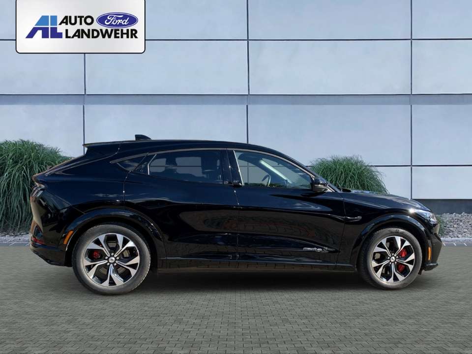 Ford Mustang Mach-E - Imagem 5