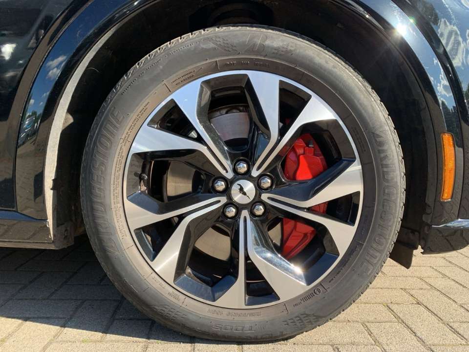 Ford Mustang Mach-E - Imagem 9