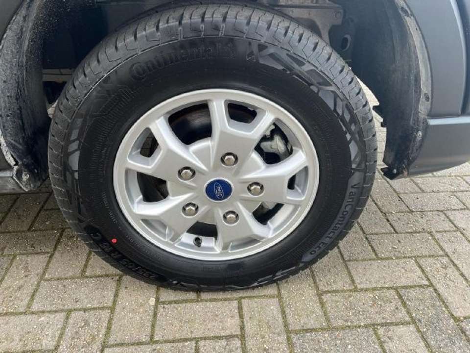 Ford Transit - Imagem 15