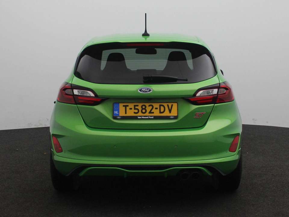 Ford Fiesta - Imagem 6