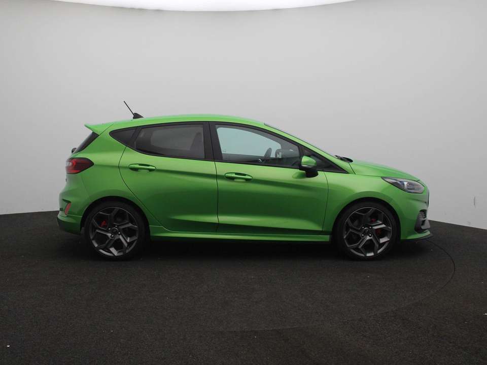 Ford Fiesta - Imagem 7