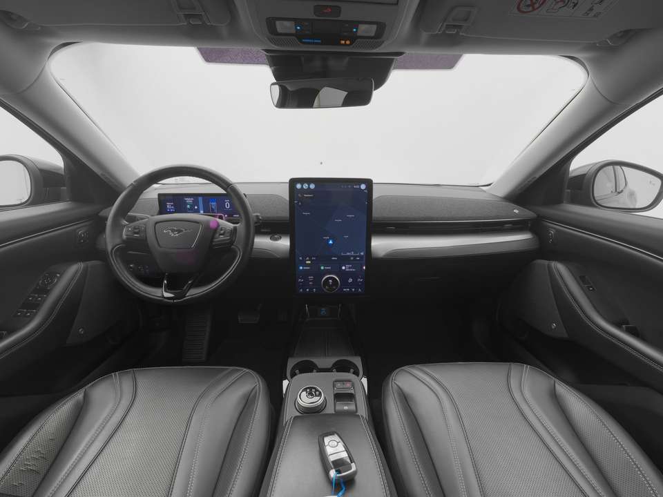 Ford Mustang Mach-E - Imagem 3