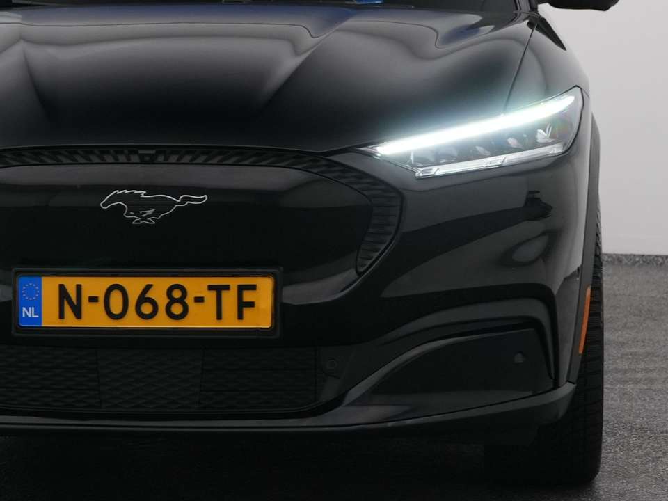 Ford Mustang Mach-E - Imagem 20