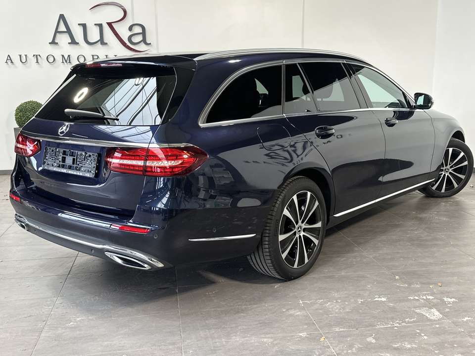 Mercedes-Benz E 220 - Imagem 4