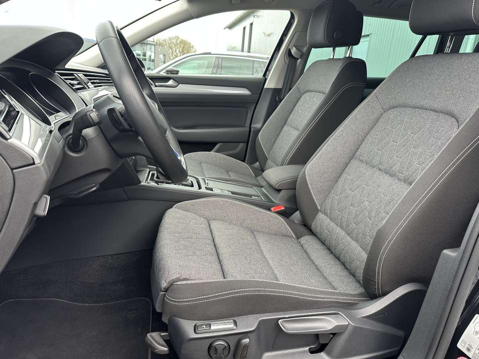 Volkswagen Passat - Imagem 10