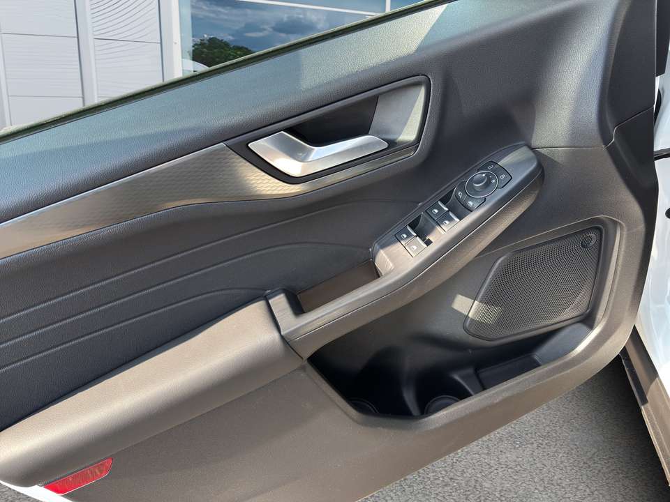 Ford Kuga - Imagem 12