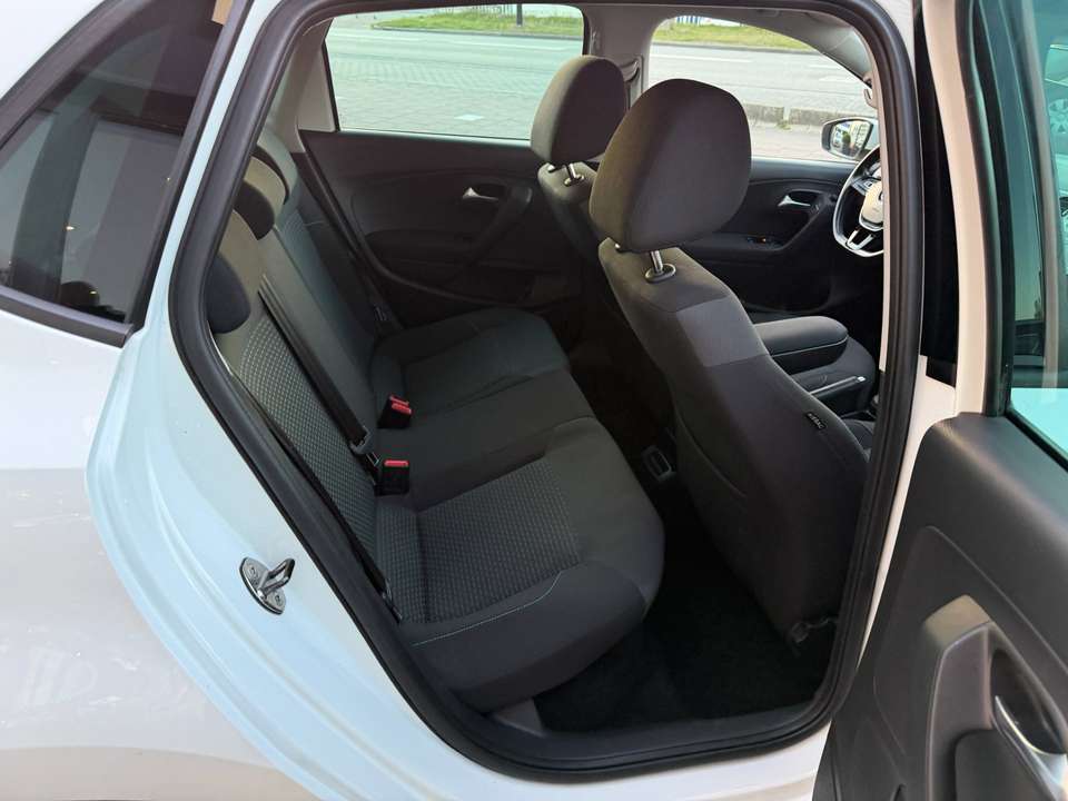 Volkswagen Polo - Imagem 10