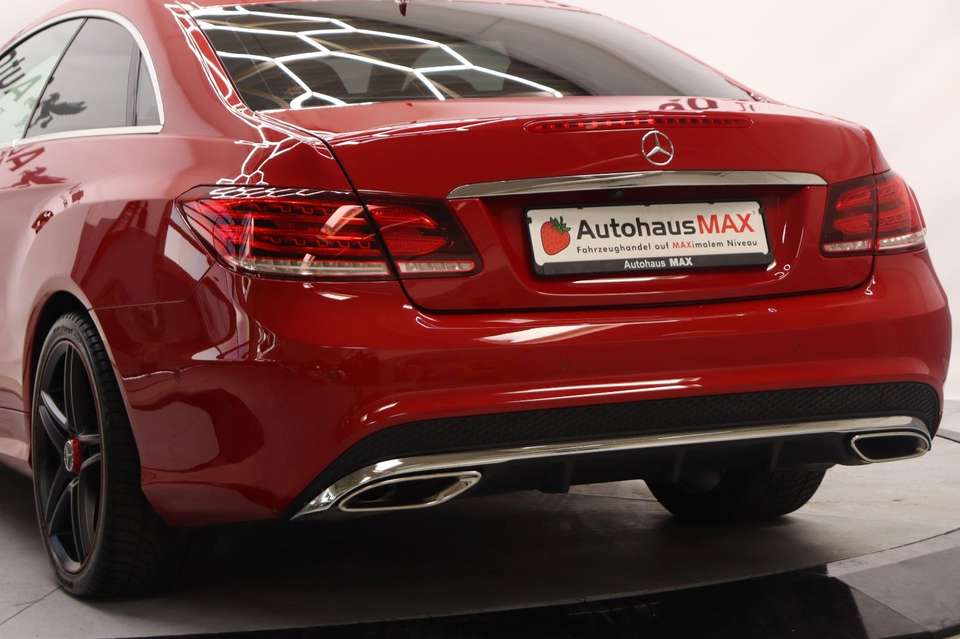 Mercedes-Benz E 300 - Imagem 9